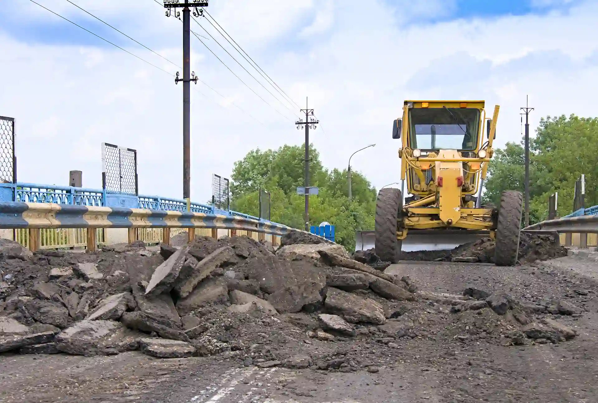 Structural concrete works and foundation laying for civil engineering projects